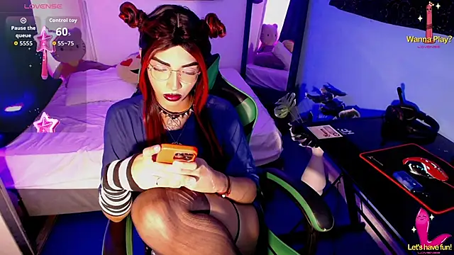 Snapshot of Cute_Aleja chatting on February 20, 2026, 2:52 am Cute Aleja online show from February 20, 2026, 2:52 am