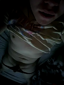 AlexRZ93 online show from December 16, 2025, 5:22 am