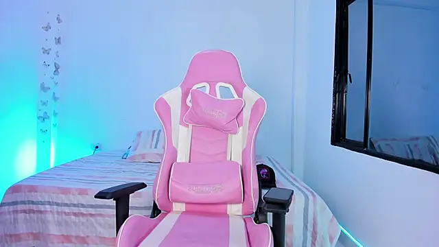 Snapshot of Axel_Cody_ chatting on February 7, 2026, 11:18 am Axel Cody online show from February 7, 2026, 11:18 am