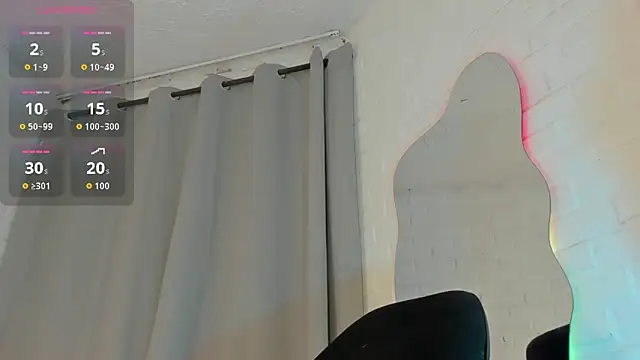 Snapshot of MATEO_HUNTER chatting on February 2, 2026, 12:15 pm MATEO HUNTER online show from February 2, 2026, 12:15 pm