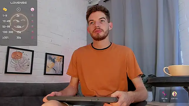 MATEO HUNTER online show from November 15, 2025, 4:05 am