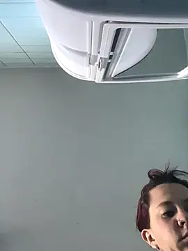 Zoe fire online show from November 7, 2025, 11:59 am