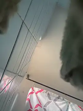 Zoe fire online show from November 8, 2025, 11:58 am