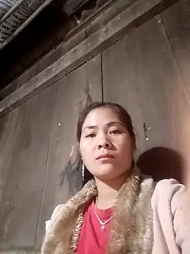 Lyssa-a online show from December 1, 2025, 1:28 am