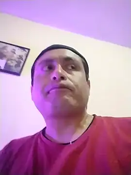 Snapshot of checheludo23 chatting on February 21, 2026, 12:45 am checheludo23 online show from February 21, 2026, 12:45 am