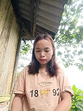 Snapshot of Nguyet2k4 chatting on January 7, 2026, 12:59 am Nguyet2k4 online show from January 7, 2026, 12:59 am