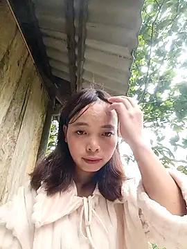 Snapshot of Nguyet2k4 chatting on December 17, 2025, 12:59 am Nguyet2k4 online show from December 17, 2025, 12:59 am