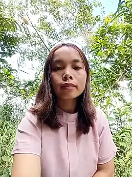 Snapshot of Nguyet2k4 chatting on December 22, 2025, 4:56 am Nguyet2k4 online show from December 22, 2025, 4:56 am