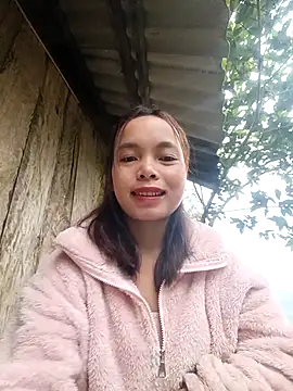 Snapshot of Nguyet2k4 chatting on January 17, 2026, 12:37 am Nguyet2k4 online show from January 17, 2026, 12:37 am