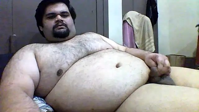 Snapshot of ShavenScope24 chatting on May 1, 2026, 6:35 pm ShavenScope24 online show from May 1, 2026, 6:35 pm