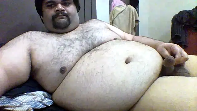 Snapshot of ShavenScope24 chatting on May 3, 2026, 6:44 pm ShavenScope24 online show from May 3, 2026, 6:44 pm