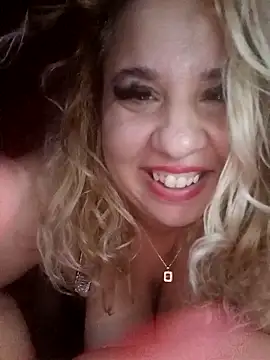 BelleInna online show from November 12, 2025, 11:19 pm