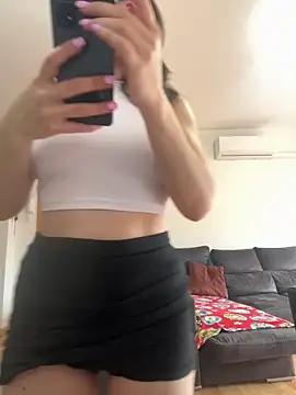 AlanaRius18 online show from March 3, 2026, 10:33 am