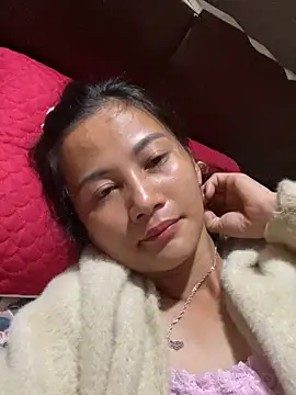 Miss-World00 online show from October 30, 2025, 8:50 pm