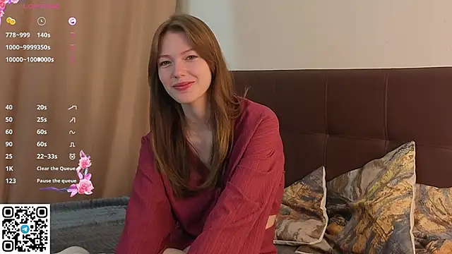 Erosyne online show from November 30, 2025, 5:14 pm