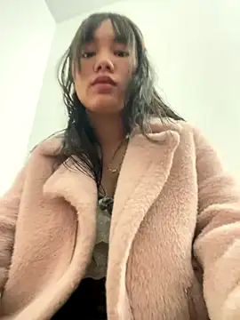 hanaa-show online show from November 5, 2025, 9:45 am