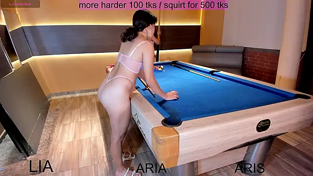 Glamorous Giirlss online show from February 5, 2026, 12:56 pm