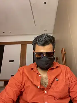 Snapshot of Notme_09 chatting on October 22, 2025, 3:22 pm Notme 09 online show from October 22, 2025, 3:22 pm