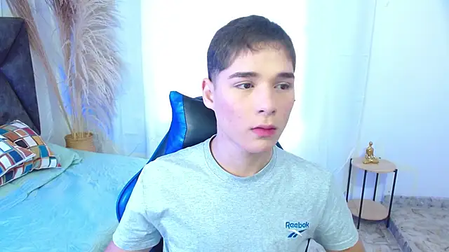 Mattass18 online show from December 17, 2025, 1:38 pm