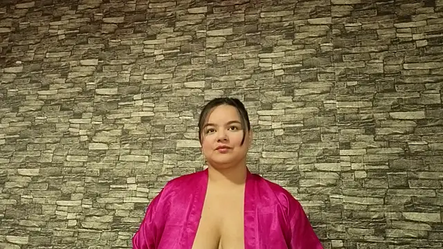 Snapshot of TokyoSky chatting on February 17, 2026, 4:26 pm TokyoSky online show from February 17, 2026, 4:26 pm