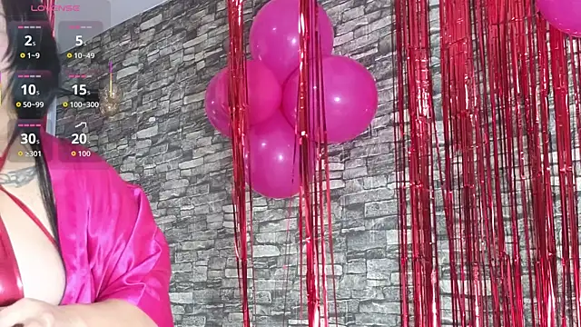 Snapshot of TokyoSky chatting on February 5, 2026, 7:32 pm TokyoSky online show from February 5, 2026, 7:32 pm