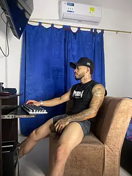 Kylian Alessandro online show from January 10, 2026, 12:11 pm