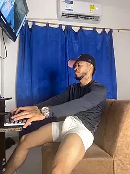 Kylian Alessandro online show from November 18, 2025, 12:15 am