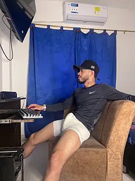 Kylian Alessandro online show from January 6, 2026, 12:20 pm