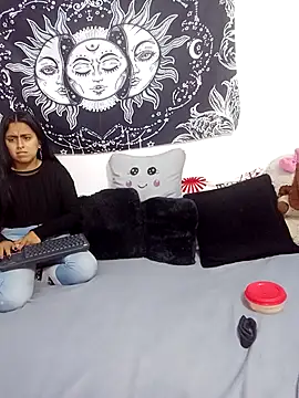 abby n emily online show from November 7, 2025, 12:21 pm