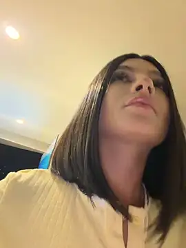 Rashel Frost  online show from November 22, 2025, 2:21 am