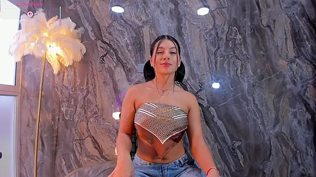 Rashel Frost  online show from November 24, 2025, 9:26 pm