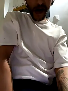 Snapshot of Liam_Samderz chatting on January 18, 2026, 9:35 am Liam Samderz online show from January 18, 2026, 9:35 am