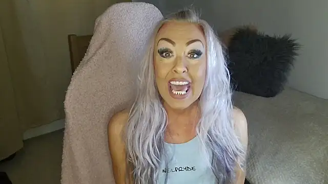 TheOGMiaMystique online show from April 19, 2026, 2:29 pm