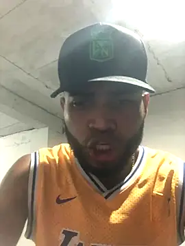 AXionX online show from November 27, 2025, 4:35 am