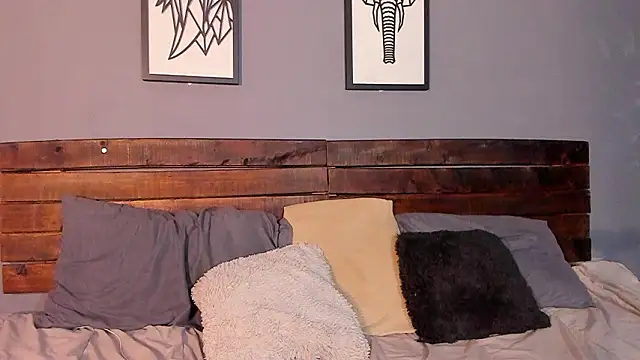 Snapshot of Mike_montoya01 chatting on February 20, 2026, 12:40 am Mike montoya01 online show from February 20, 2026, 12:40 am