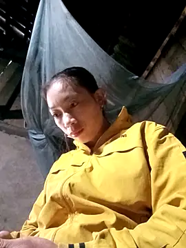 Snapshot of Nabi_show chatting on December 22, 2025, 12:33 am Nabi show online show from December 22, 2025, 12:33 am