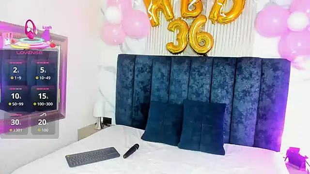 Snapshot of MarScarlett chatting on January 17, 2026, 12:42 pm MarScarlett online show from January 17, 2026, 12:42 pm