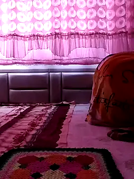 caige8888 online show from March 28, 2026, 6:47 am