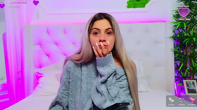 AriannaSins online show from January 16, 2026, 1:15 pm