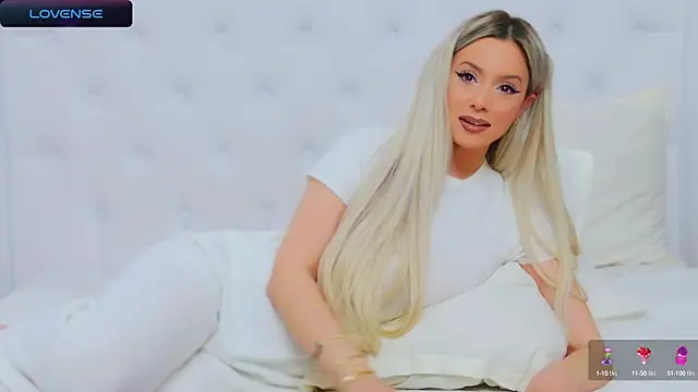 AriannaSins online show from February 24, 2025, 7:19 pm