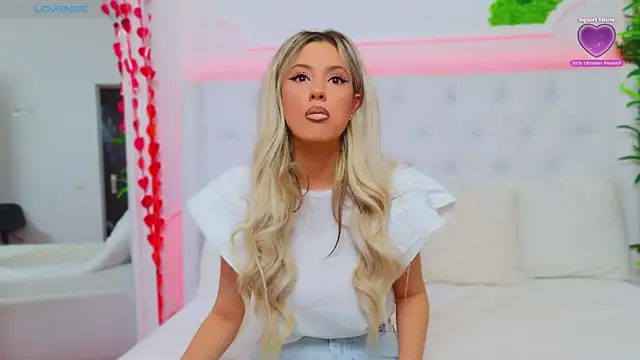 AriannaSins online show from March 7, 2025, 1:40 pm