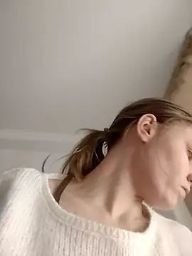 SandyCassie online show from February 7, 2026, 9:06 am