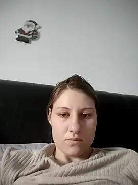 SandyCassie online show from November 18, 2025, 6:17 am