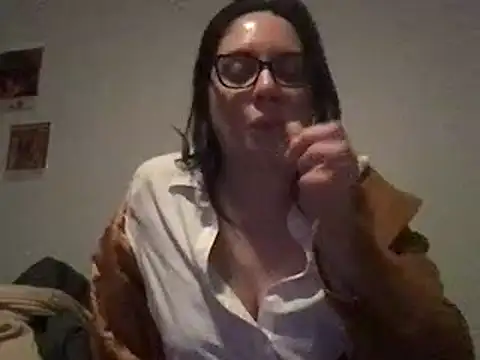 Snapshot of wet_alleycat chatting on December 15, 2025, 7:14 am wet alleycat online show from December 15, 2025, 7:14 am