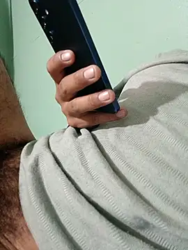 Penelargo1233r online show from December 20, 2025, 7:06 pm