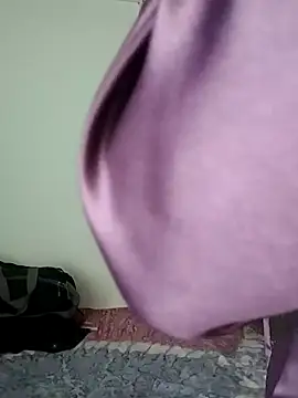 Snapshot of Jyoti-Love-143 chatting on February 5, 2026, 9:05 am Jyoti-Love-143 online show from February 5, 2026, 9:05 am