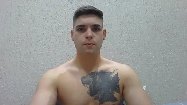 Zure-xxx online show from June 17, 2026, 7:24 pm