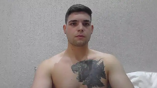 Zure-xxx online show from June 24, 2026, 12:31 am