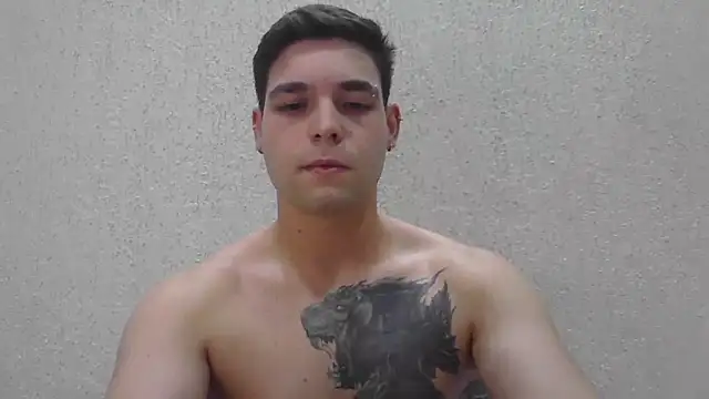 Zure-xxx online show from May 27, 2026, 1:57 am