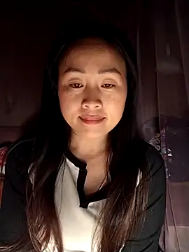 Snapshot of Spring-mky chatting on February 1, 2026, 3:10 pm Spring-mky online show from February 1, 2026, 3:10 pm